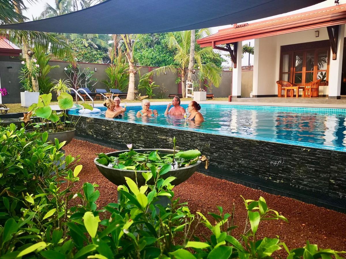Thoduwawa Beach Villa Paiyagala Exterior photo